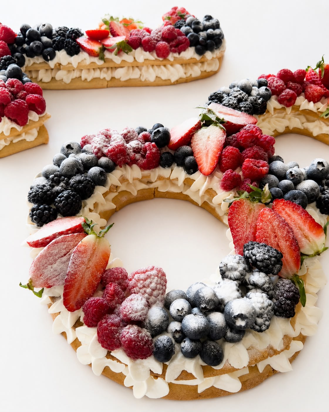 Tarta de números de frutos rojos Tartamen